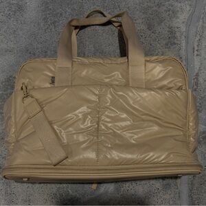 BEIS Women's Travel Bag in Beige Expandable Tote